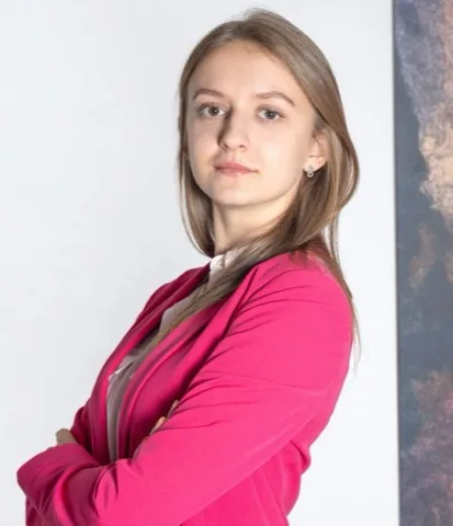 Miroslava Kalibradova photo