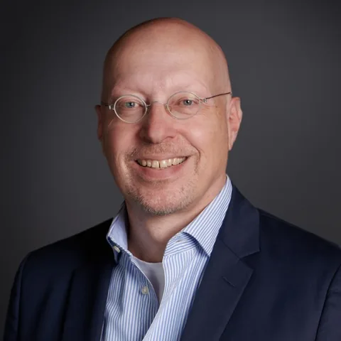 Prof. Peter Schmidt photo